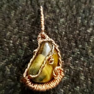 Tigers eye dangle pendant